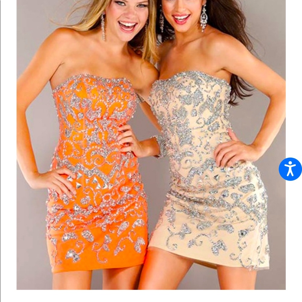 Adorable Cute mini dress by Jovani.